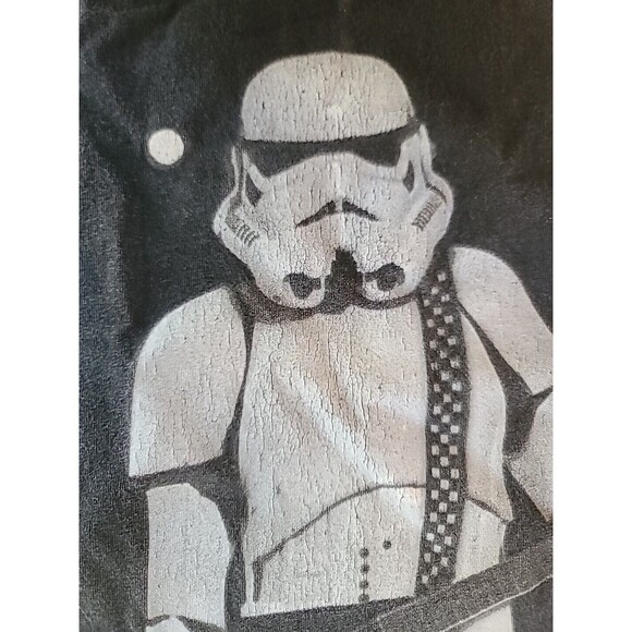 Star Wars Size Medium Shirt Used - Picture 2 of 10